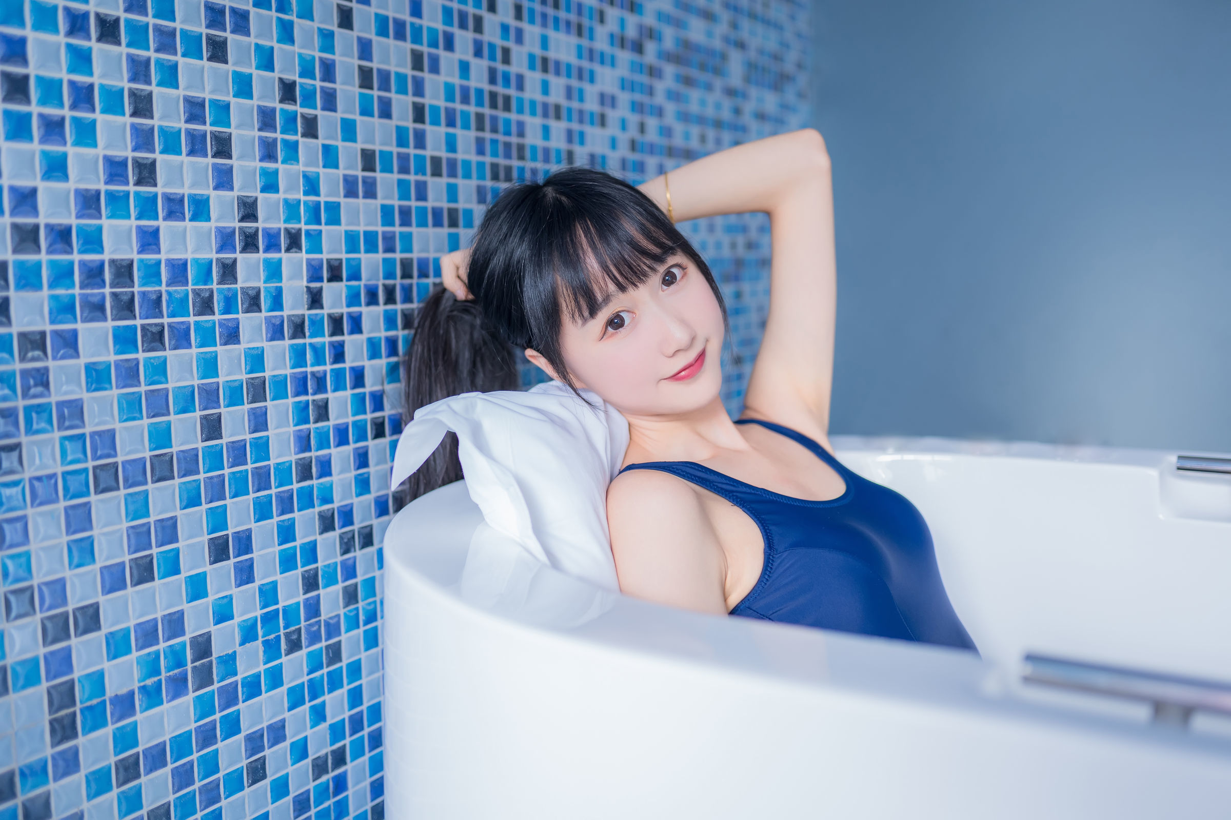 [萝莉COS]木绵绵OwO白衬衫黑丝死库水插图3
